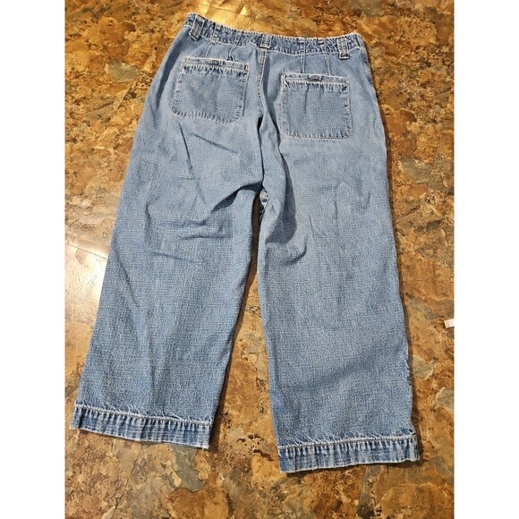 Essentials Jean Capri Pants Size 8 (A145) - Picture 6 of 6